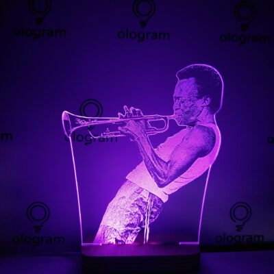 miles-davis-violeta Miles Davis