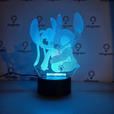 Stitch y Angela